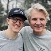Gemeinsames Bild Geschäftsführer und Nachfolger