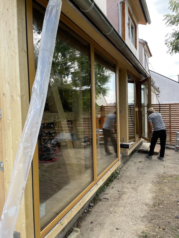 Holzfenster Seitenansicht in Leonberg