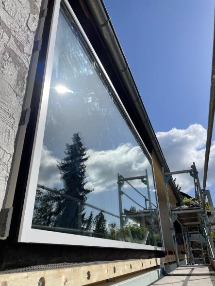 Großes Fenster für Fensterfront Außenansicht in Leonberg